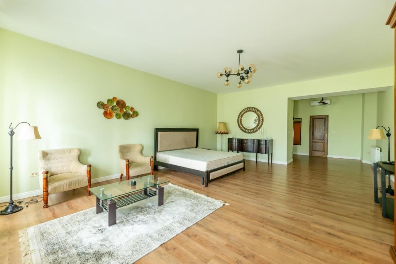 Cozyflat In The Central אראד מראה חיצוני תמונה