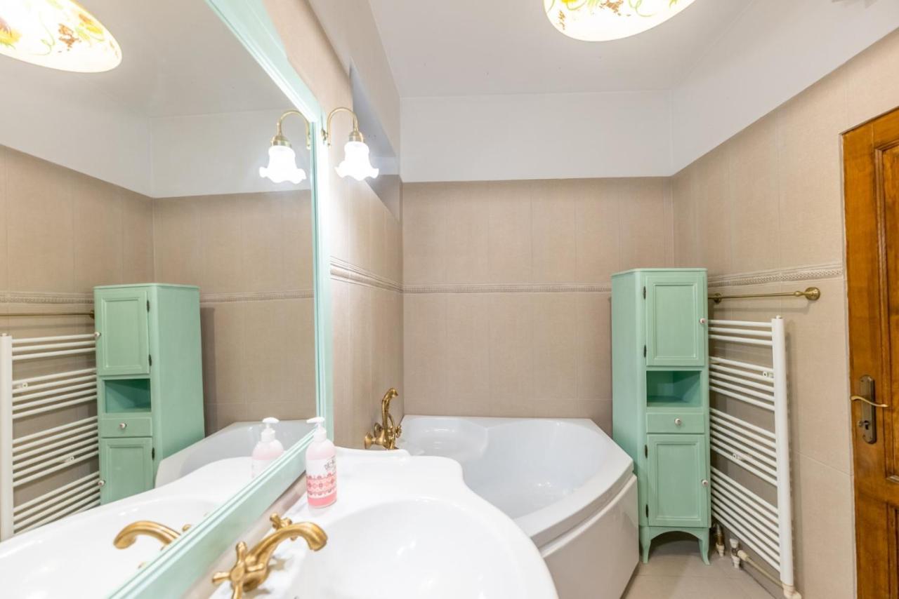 Cozyflat In The Central אראד מראה חיצוני תמונה